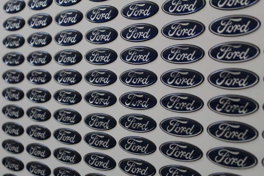 Custom Auto Vehicle Badges Dash Dynamics